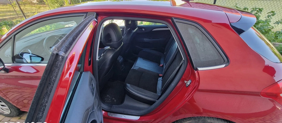Citroen C4 cena 18000 przebieg: 303096, rok produkcji 2011 z Pszczyna małe 154
